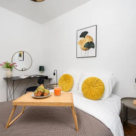 Lumina I Cozy 3-rooms In I Near Mall