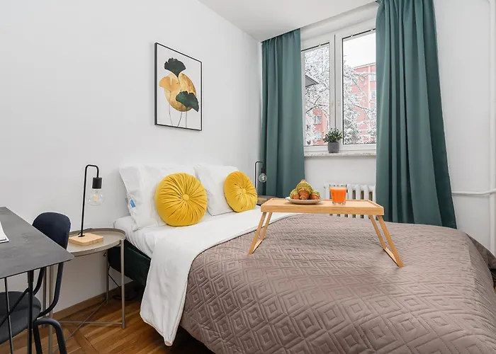 Lumina Cozy 3-room In