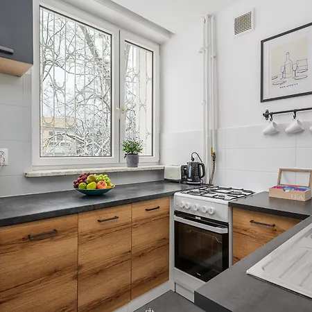 公寓 Lumina Cozy 3-room In